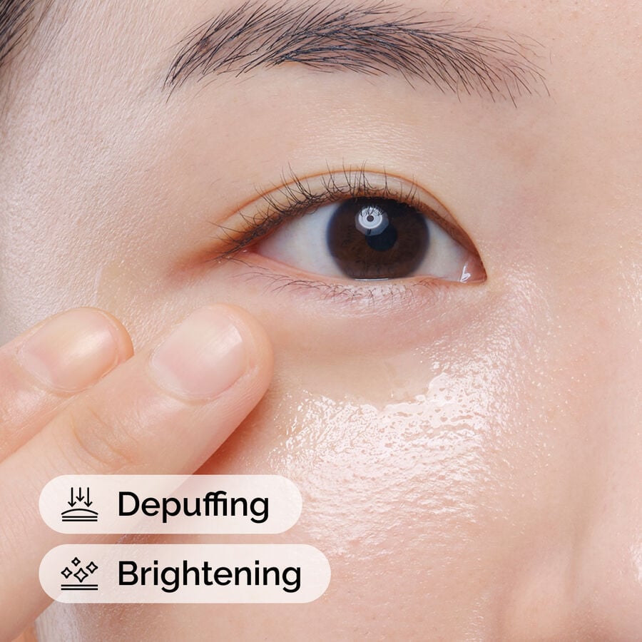 caffeine-solution-5-egcg-eye-serum-q9 ord-caffeine-solution-egcg-model-application-with-benefits.jpg