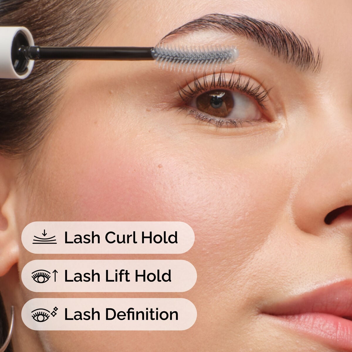 lash-curl-finisher-a8 ord-lash-curl-finisher-model-application-with-benefits.jpg